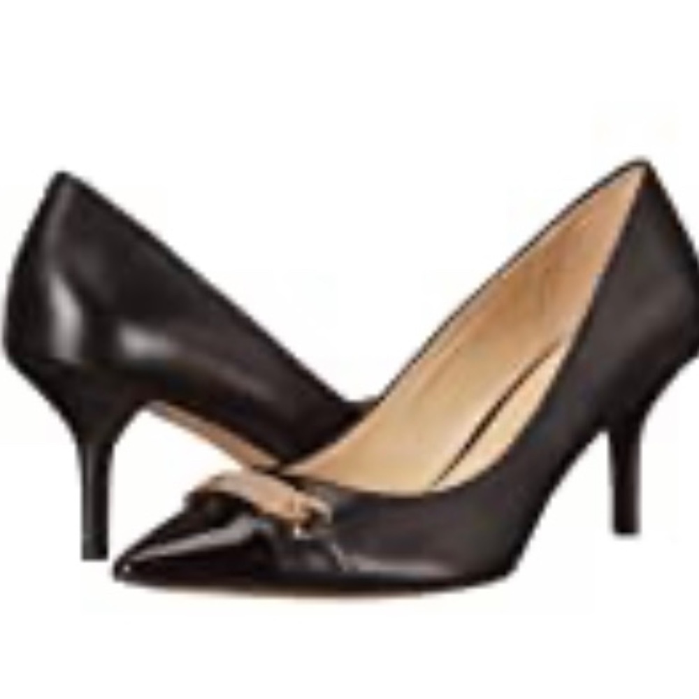 COACH Women's Bowery Black/Black Glove Leather/ Patent 9 M